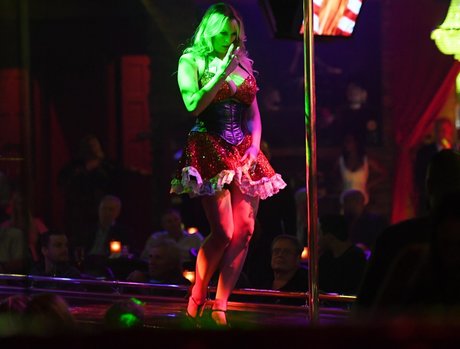 Stormy Daniels pornstar xxx photo