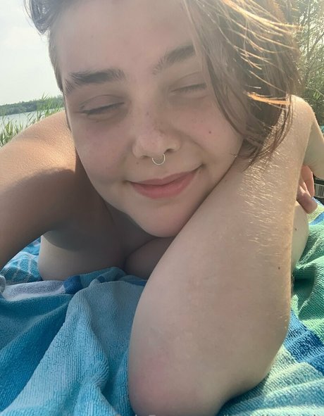 joy elizabeth art pornstar pictures