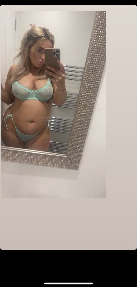 Caitlin Appleyard hd pornstar pic