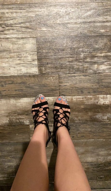 Eevalee naked star galleries