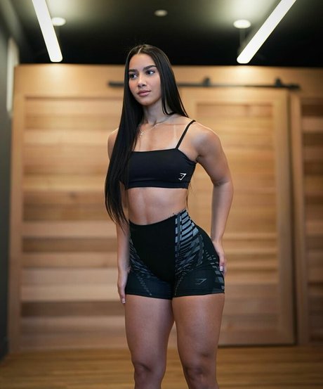 Analis Cruz model pornographic archive