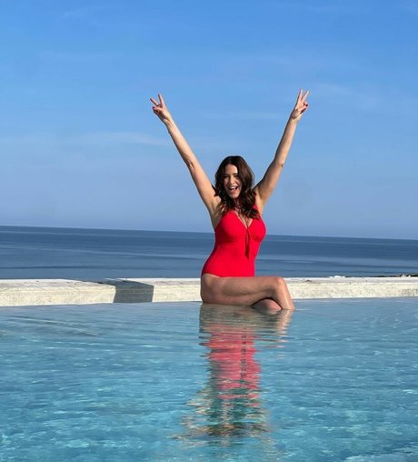 Lisa Snowdon pornstar hot pics