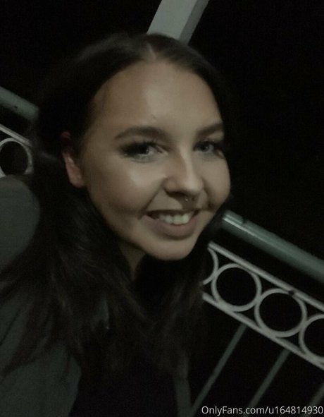 teen footjob onlyfans hot picture