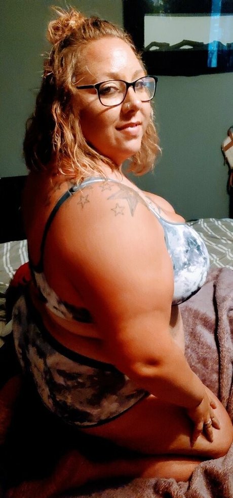 sexybbwmom11 hd model img