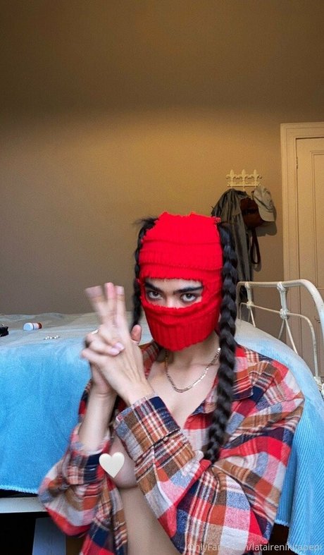 latairepepi nudes actress pic