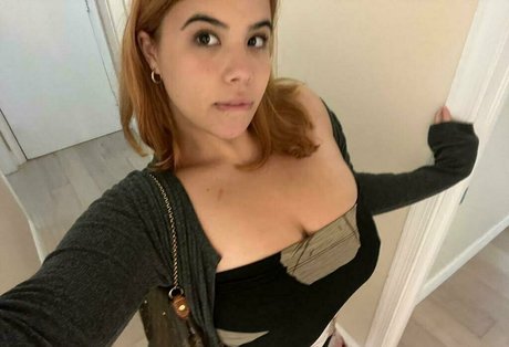 Cutiepiekim hd pornstar photo