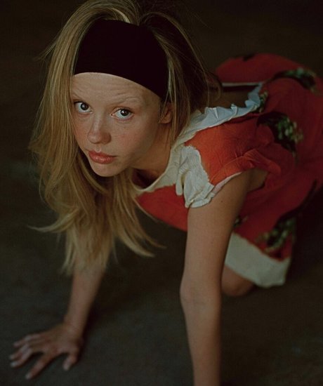 Mia Goth adult model image