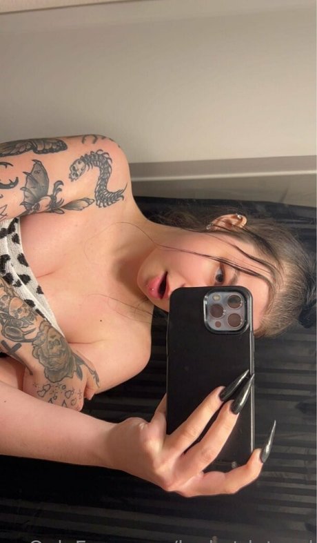 lookatdatgurl model nudes images