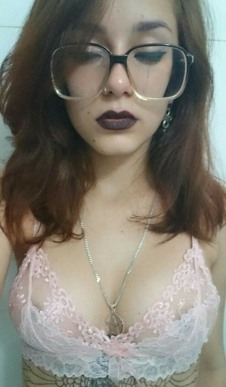 betinices model beautiful gallery