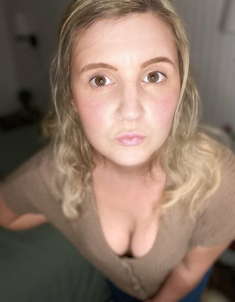 Mrs BeaCullenVIP model free images