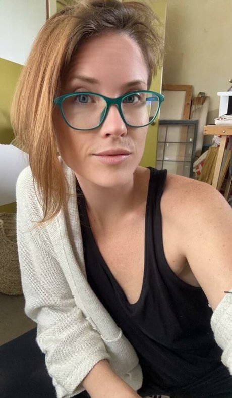 Skyra Fox star hd archive