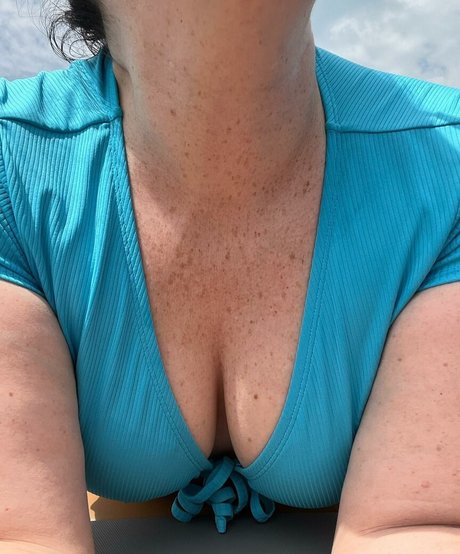 DarkerEris pretty model pictures