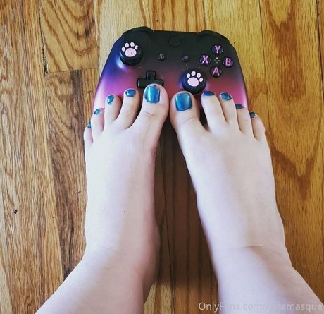 missmasque model pretty picture