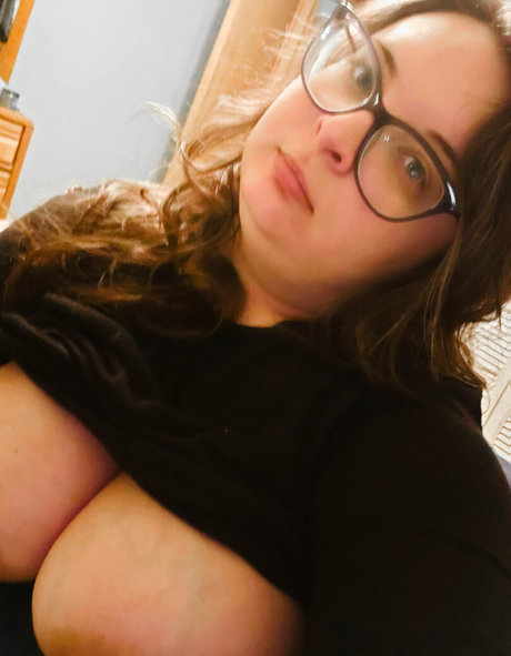 missmasque star exclusive photo