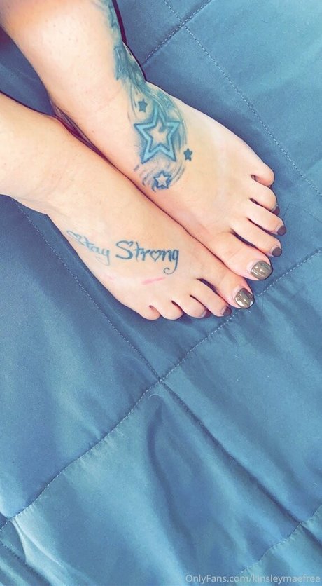 kinsleymaefree exclusive model photos