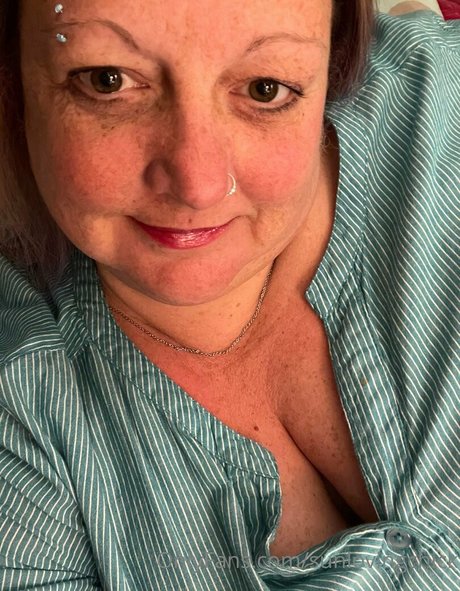 sunlovingchick model nudes gallery