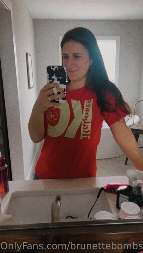 brunettebombshell13 star best img