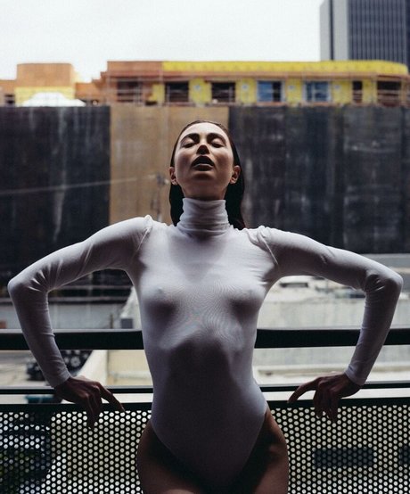 marina mazepa model xxx photo