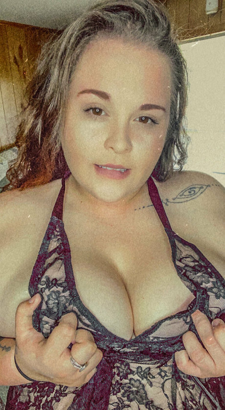 xolunalou beautiful star photo