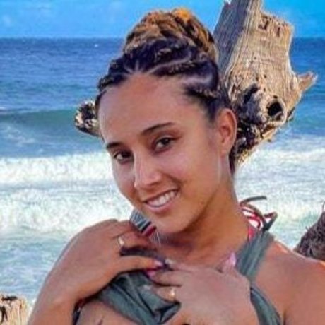 Fleur Vanille hd actress gallery