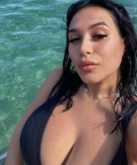 Rita Senatore star beautiful img