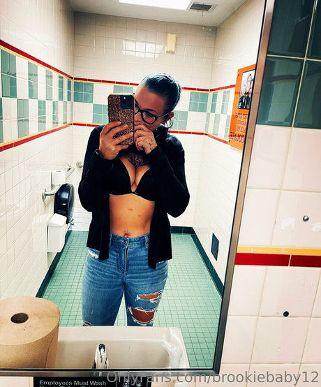 brookiebaby12 pornstar sexy gallery