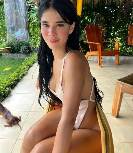 Michelle Rabbit hd pornstar image