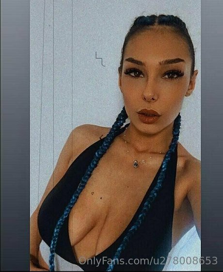 gretatwenty nude pornstar photos