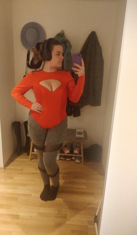 chikaracosplay perfect actress images