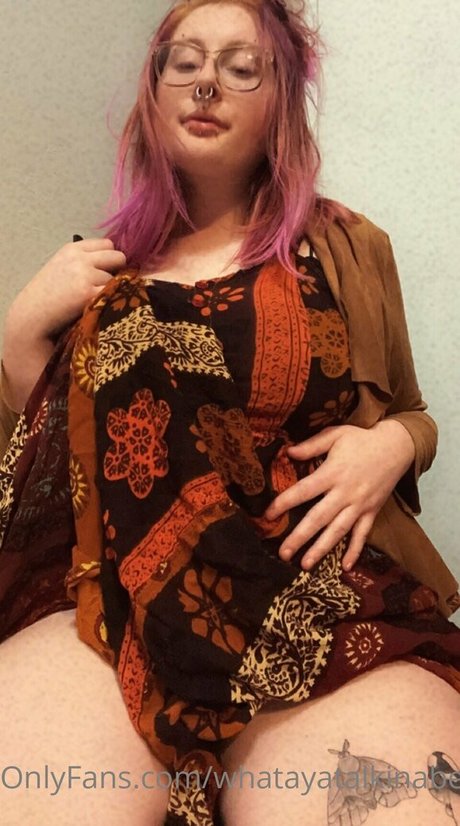 whatayatalkinabeet model hot picture