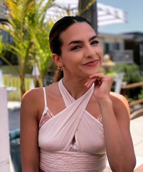 Kayla Compton erotic star img