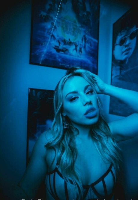 annaclaireclouds pornstar pic