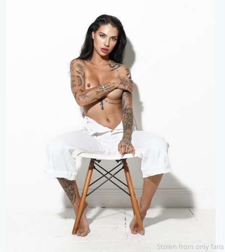 kkrystal galtry model porn photos