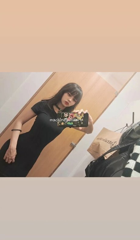 Kuro Emma pornstar sex galleries