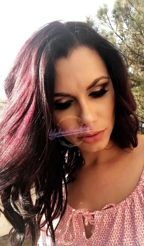lilybrazilianbombshell star porn pics