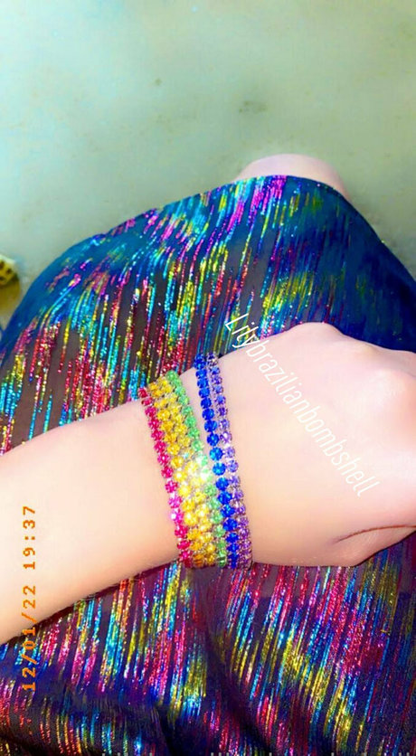 lilybrazilianbombshell model adult photos