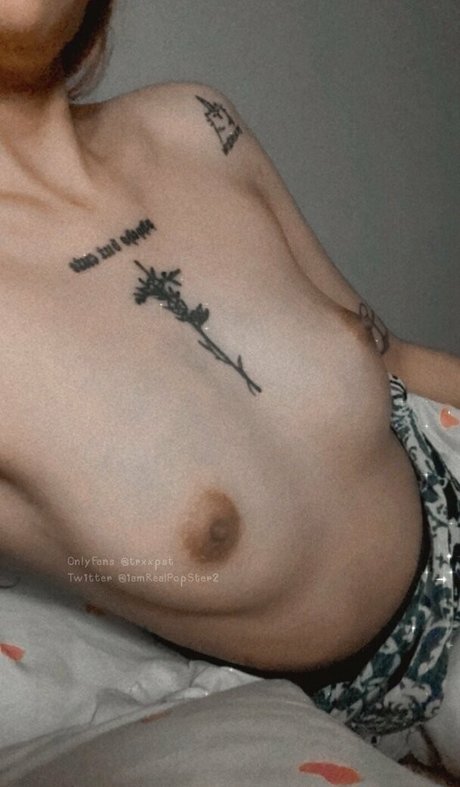 iampopster nudes star photo