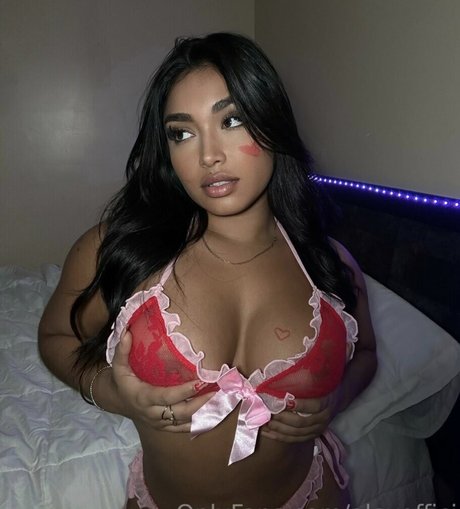 Alejandra Velasquez erotic actress gallery