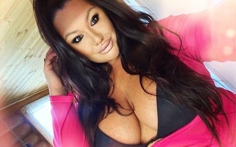 Dasha Kovalenko beautiful model picture