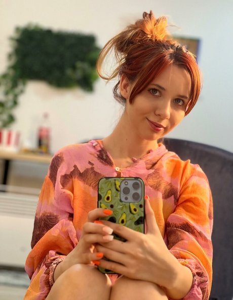 dasharkiss free art pornstar photo