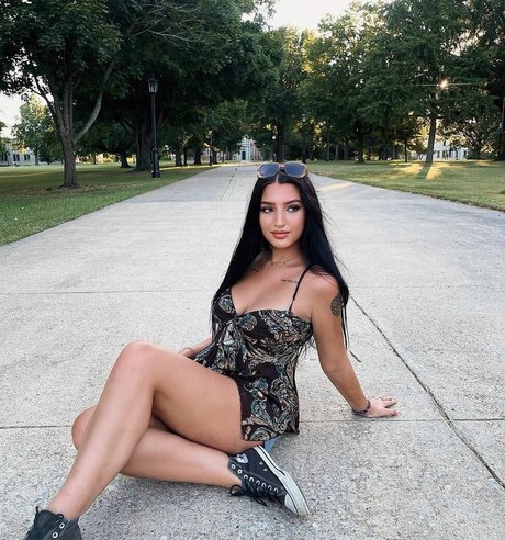 Alison Rainer pornstar pictures