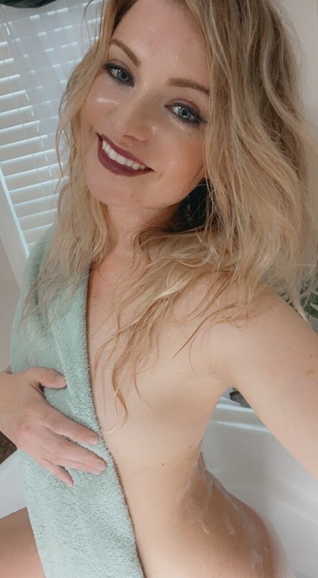 DearJess xxx actress photos