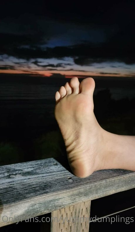 yummydumplings model gallery