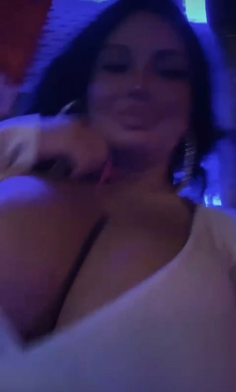 Mila Pink xxx pornstar image