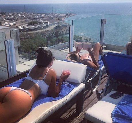 Bec Danaher model hd gallery