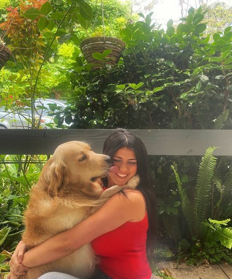 Bec Danaher model pretty galleries