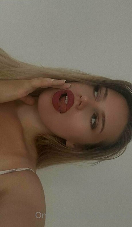 Talisnova best model pictures