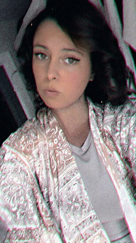 sleepychick11 perfect star photo