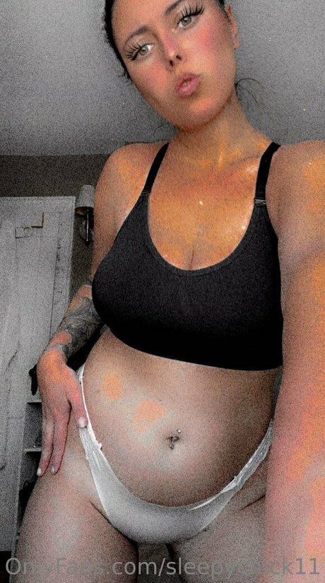 sleepychick11 nudes model picture