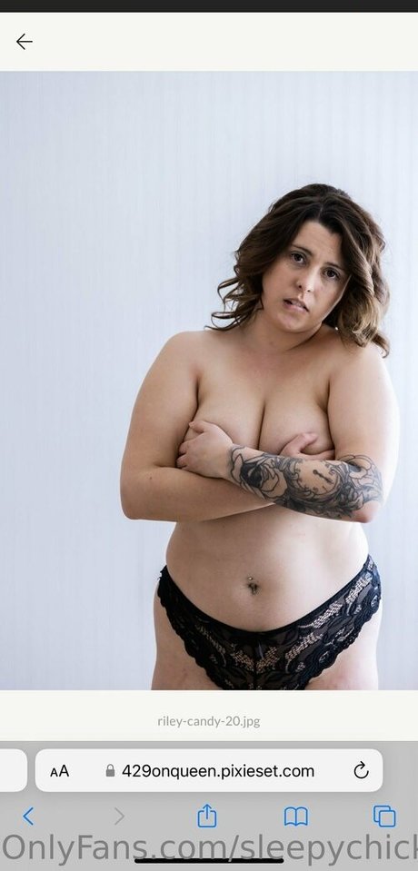 sleepychick11 pornstar nude img